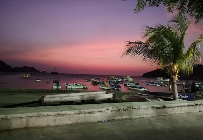 Hostal Taganga Sunset Luaran gambar